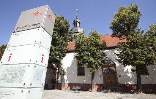 Shot of the church 'Kleine Kirche'. In the front you could see an information column. © view - die agentur 