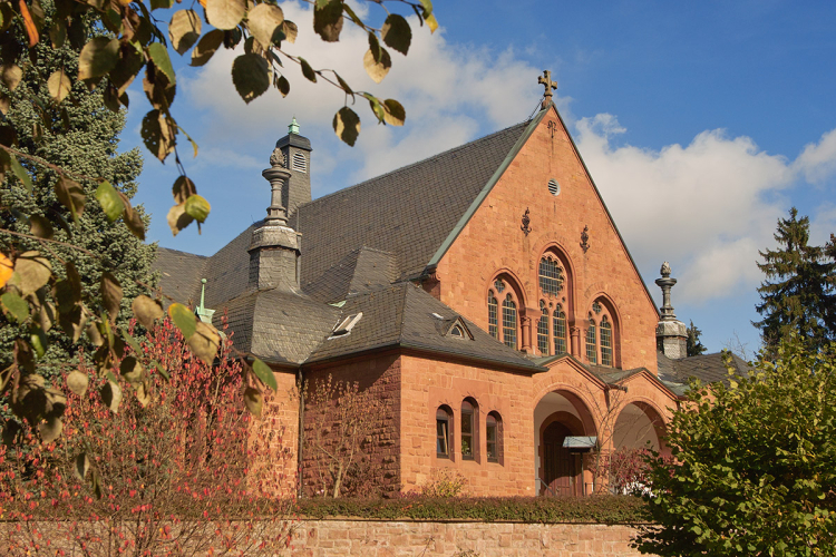 Gebäude auf dem Hauptfriedhof © Stadt Kaiserslautern