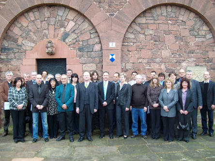 Dienstjubilare mit Stadtvorstand und dem Personalratsvorsitzenden Franz Günther © Stadt Kaiserslautern