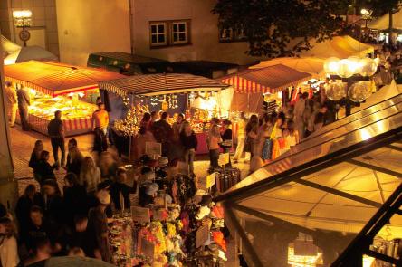 Blick in die Händlergassen beim Altstadtfest Kaiserslautern © Stadt Kaiserslautern