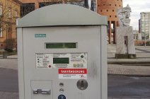 Bild: Auf den neuen Tarif umgestellt: Parkautomat am Willy-Brandt-Platz. © Stadt Kaiserslautern