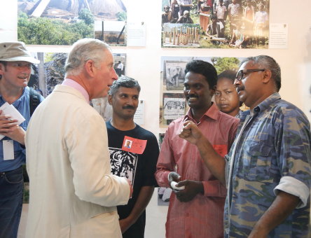 Prinz Charles (links) und Balan Madhavan (rechts) bei der Preisverleihung © Stadt Kaiserslautern