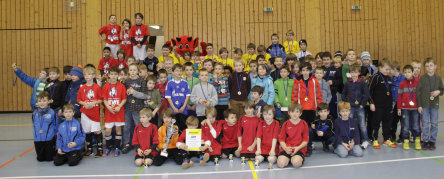 Teilnehmenden Mannschaften der Fußball-Stadtmeisterschaften der Grundschulen. © Stadt Kaiserslautern