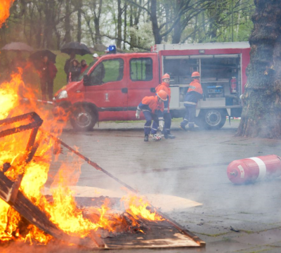 Simulierter Großeinsatz der Jugendverbände im Volkspark 