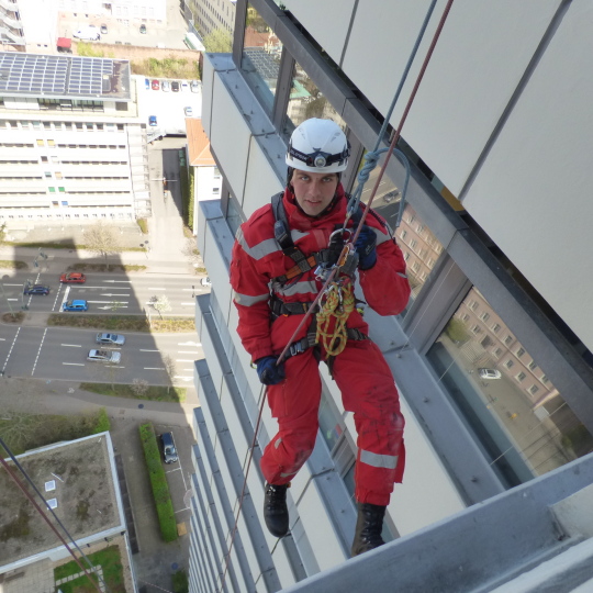 Hatten absolut keine Höhenangst: Die Auszubildenden der Höhenrettung der Feuerwehr