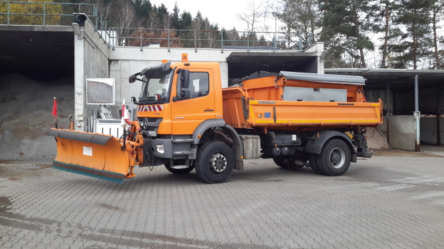 Bereit für den kommenden Einsatz: das Einsatzfahrzeug für den Winterdienst © Stadt Kaiserslautern