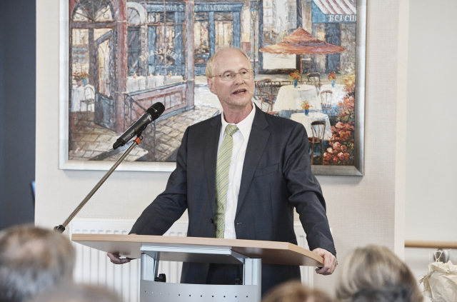 Beigeordneter Joachim Färber bei der Eröffnung © Kessler Handorn