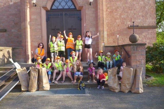 Ökumenische Gruppenstunde St. Bartholomäus bei der Lautrer Kehrwoche 2018 © Stadt Kaiserslautern