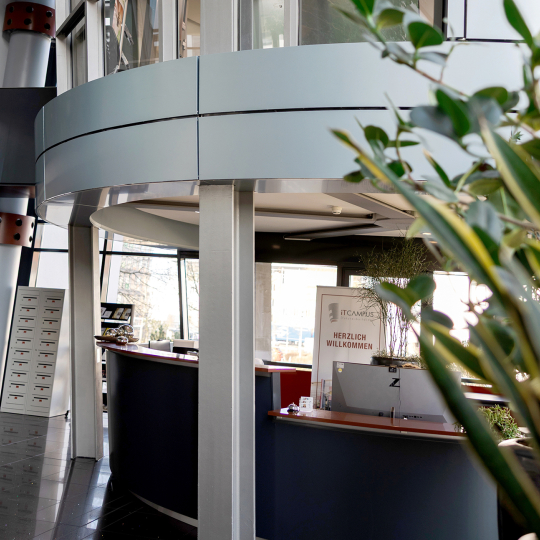Empfang im IT-Campus